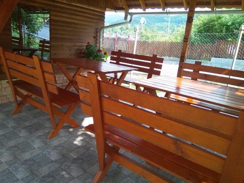 Отель Casa Lacul Mierlei Совата Экстерьер фото